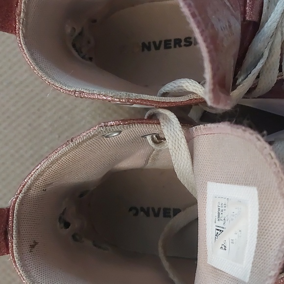 Kids Converse pink glitter platform sneakers size 1 - loved and worn - Picture 6 of 6